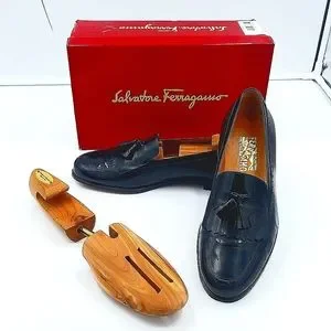 Salvatore Ferragamo | Shoes | Crafted Of Leather These  display picture 2